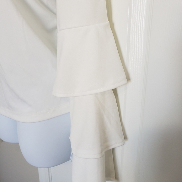 Top - Picture 2 of 3